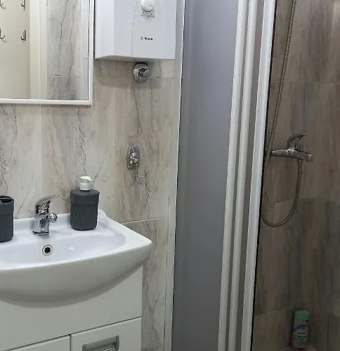 아파트 Lara 수보티차