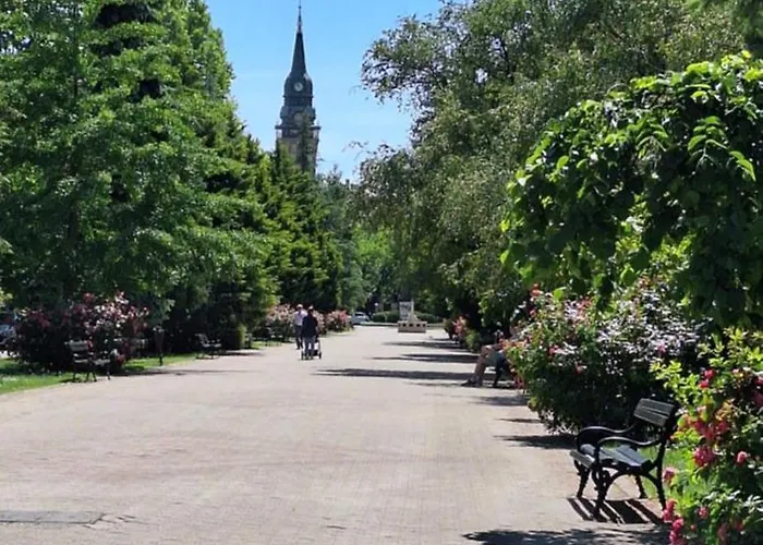 Lara 아파트 수보티차