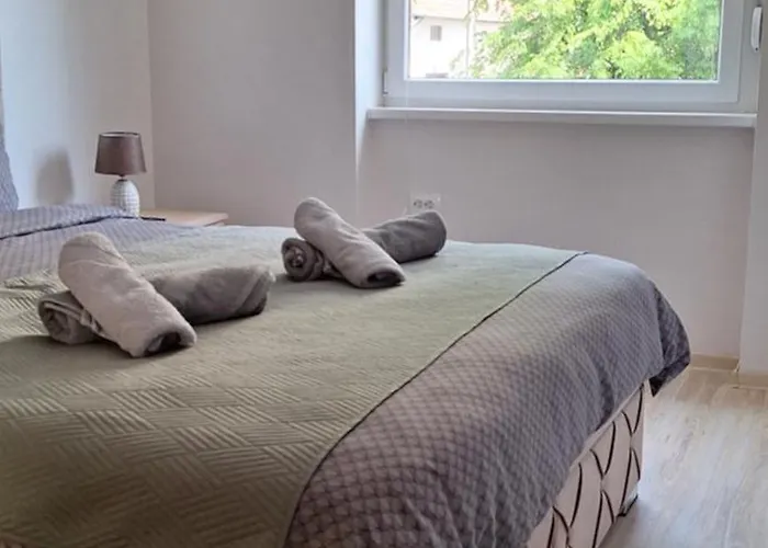 Lara 아파트 수보티차